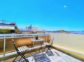WSD Luxury Stylish 1BD Apt with City View Balcony